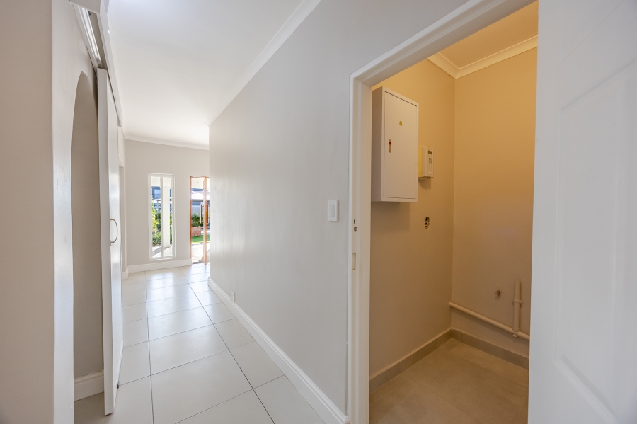 4 Bedroom Property for Sale in Belgravia Western Cape